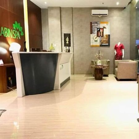 מדאן The Crew Hotel Kualanamu International Airport מראה חיצוני תמונה