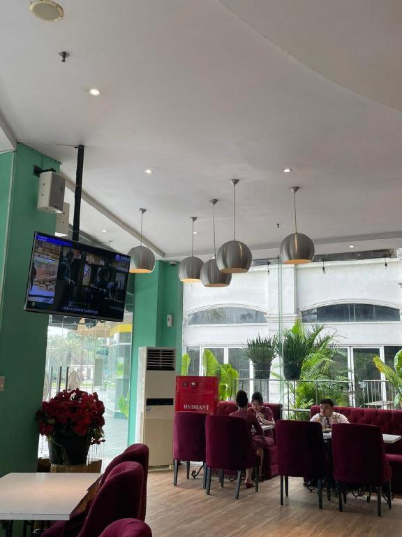 מדאן The Crew Hotel Kualanamu International Airport מראה חיצוני תמונה