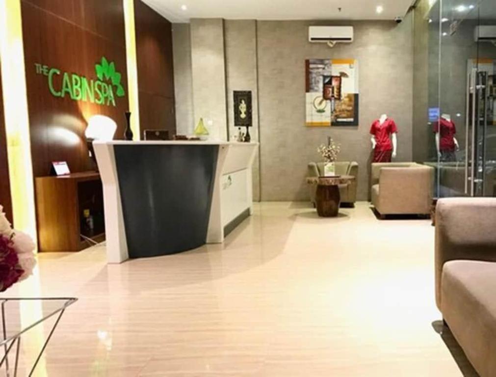 מדאן The Crew Hotel Kualanamu International Airport מראה חיצוני תמונה